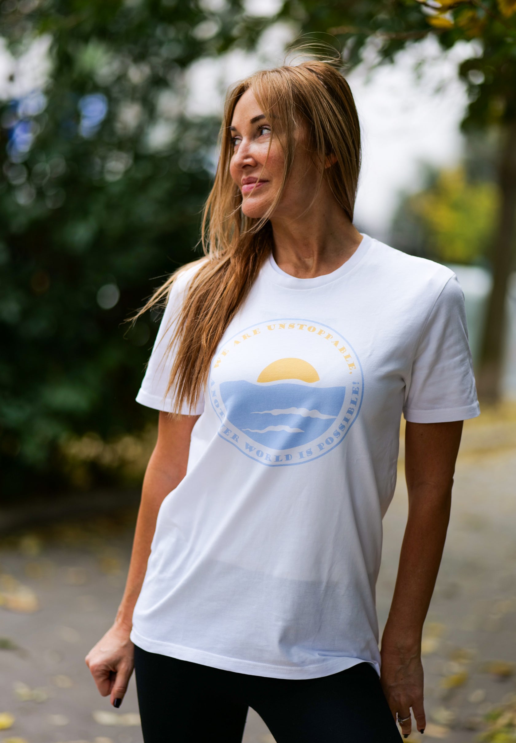 SOMWR ANOTHER WORLD T-Shirt UND001