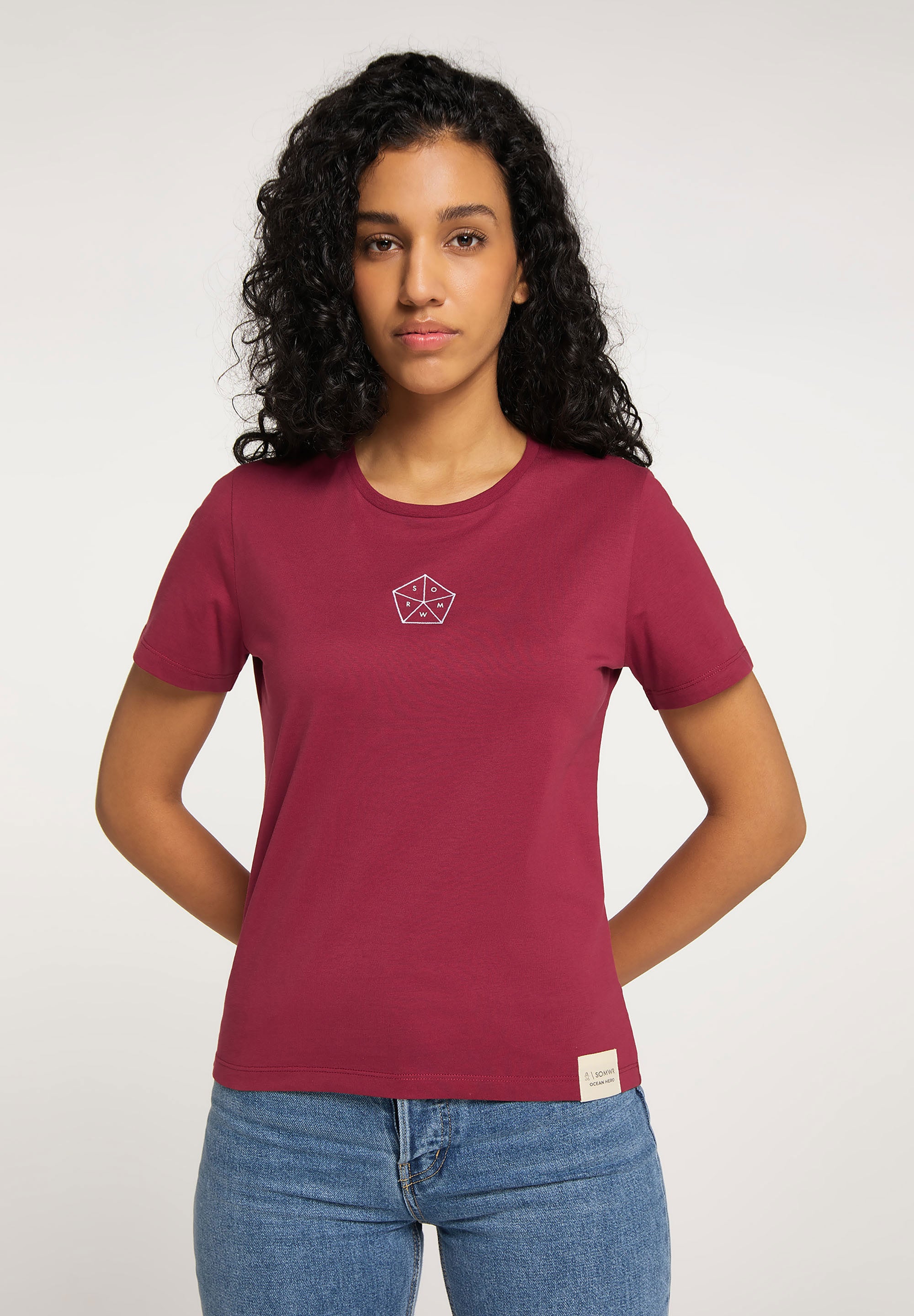 SOMWR THE PENTAGON TEE T-Shirt RED001